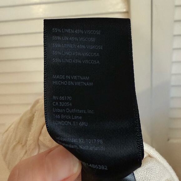 NWT NEW Urban Outfitters Myla Linen Cargo Pants - Picture 9 of 9